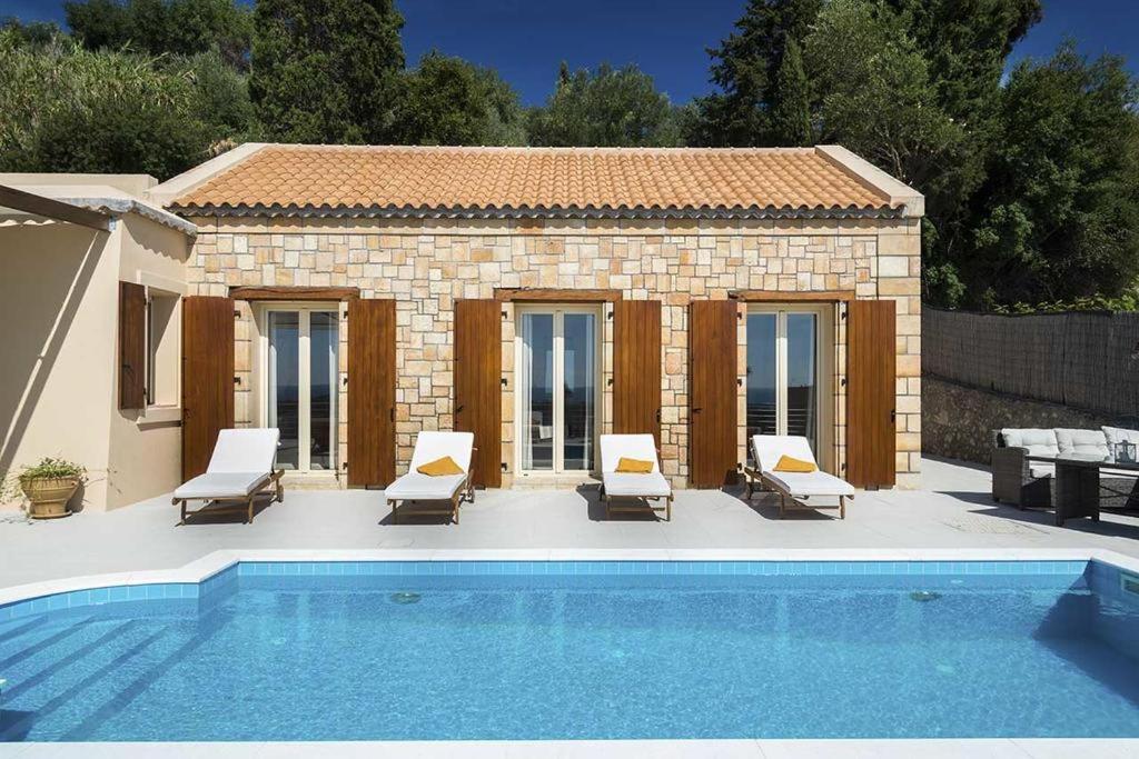 Cleo Villa Svoronata